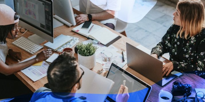 Why VP sales leaders need social media engagement, too