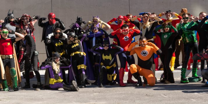 Blog about how many marketers are needed for social media management