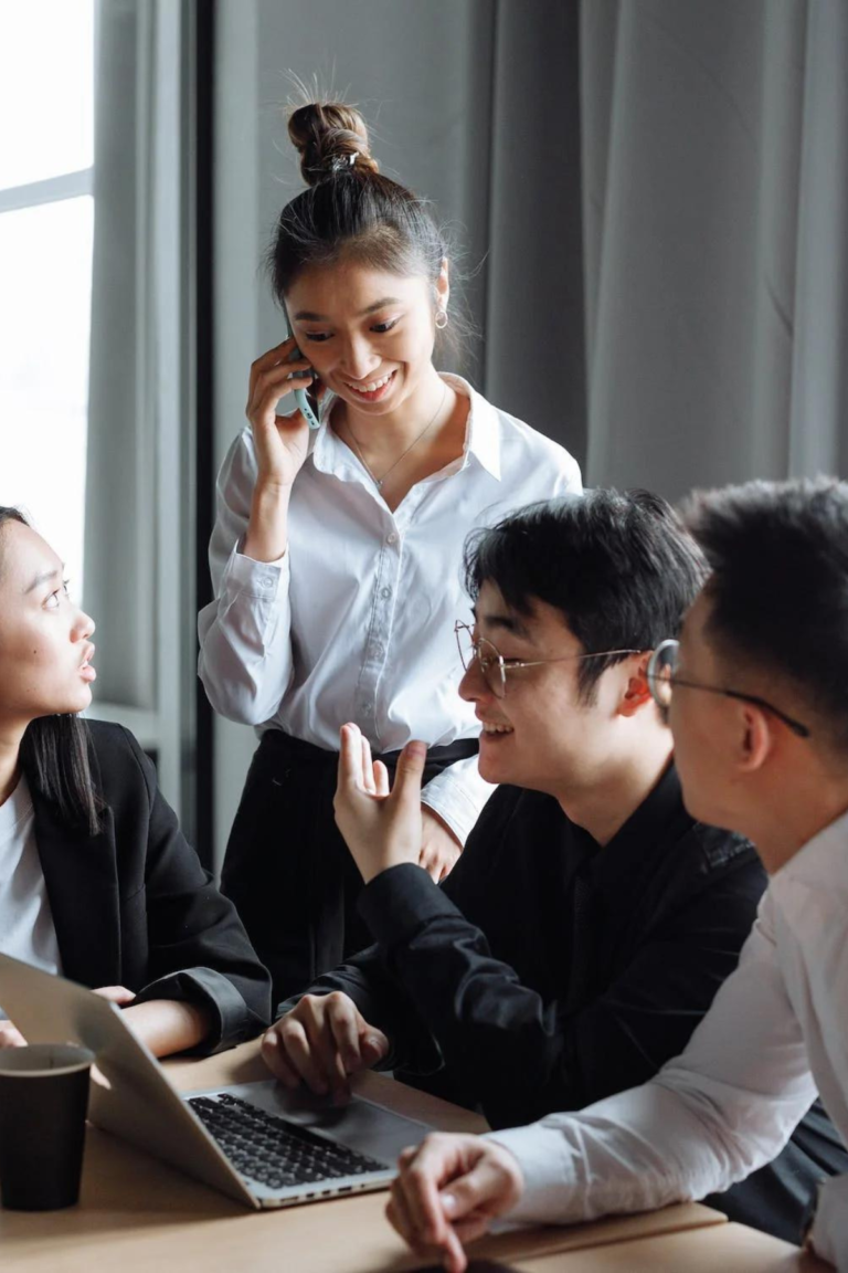 Building Trust with Employee Advocacy in Financial Services