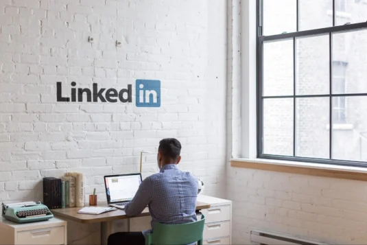 The LinkedIn analytics that matter for B2B marketing visual guide