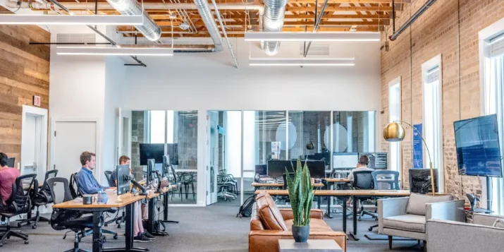 Using social media to improve lead quality: Tips and tricks for B2B marketers visual guide