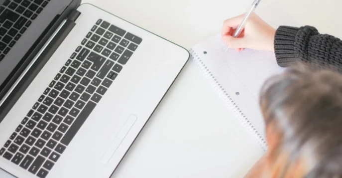 Quick tips for LinkedIn content creation visual guide